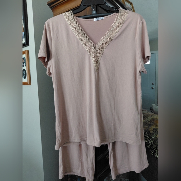 Ekouaer Other - EKOUAER Elegant Blush Pajamas